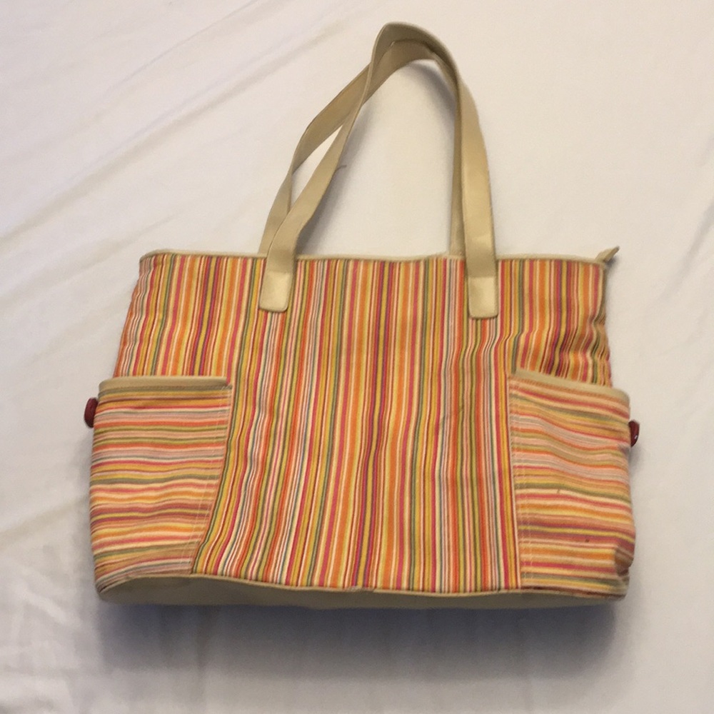 Tote bag